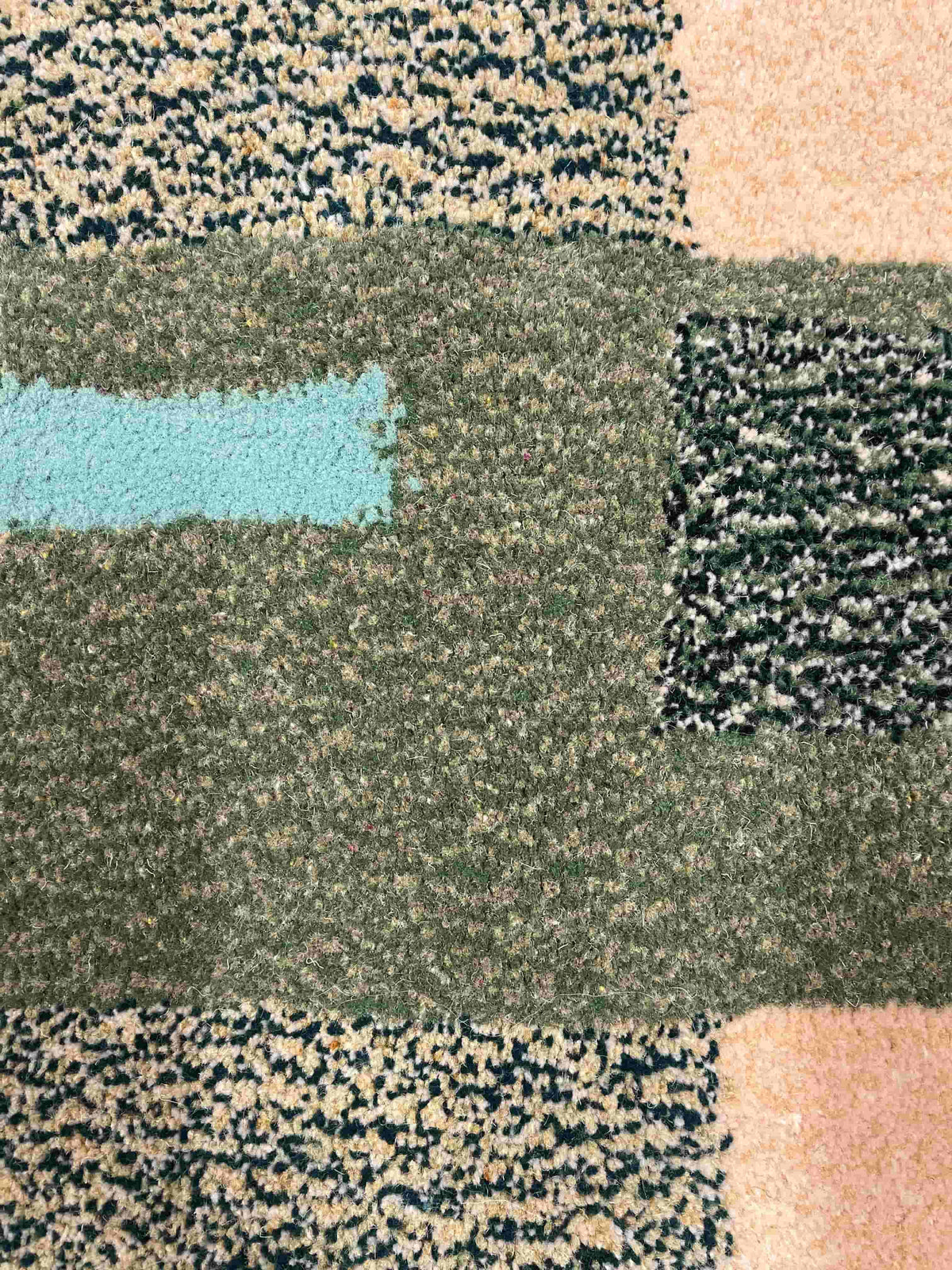 'Garlic Butter' Hand tufted sage green and cream tufted runner rug