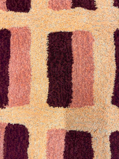 'Hot Honey' Hand tufted peach, burgundy and pink tufted rug