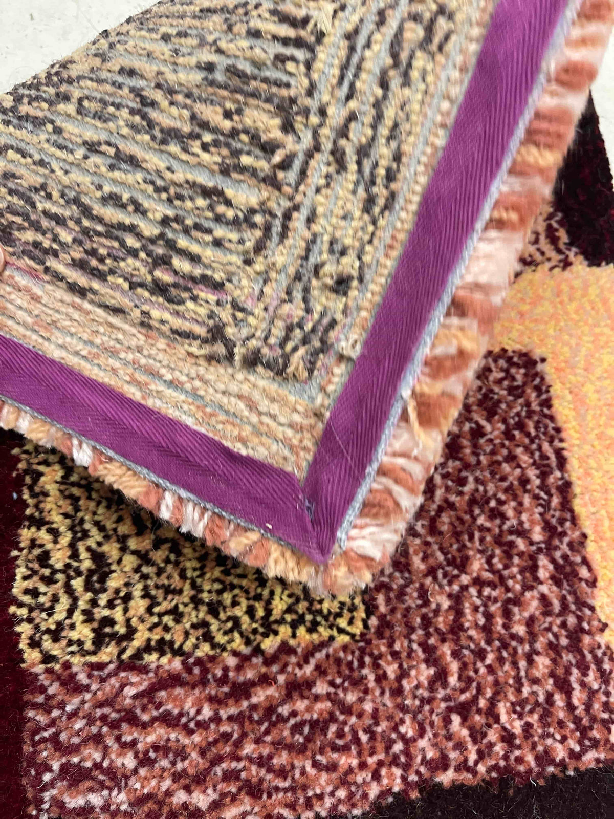 'Rose Water' Hand tufted small peach, pink and burgundy tufted small rug