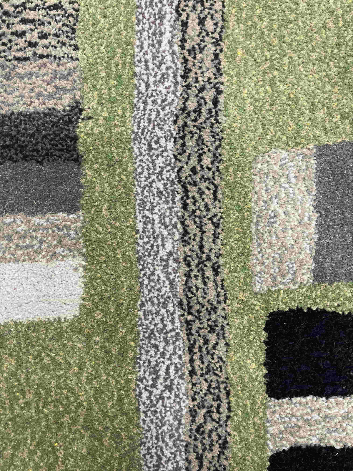 'Sage' Hand tufted sage green tufted small rug