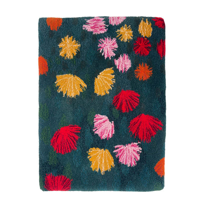 'Dahlia' Hand tufted Green, red, orange and yellow floral small tufted rug