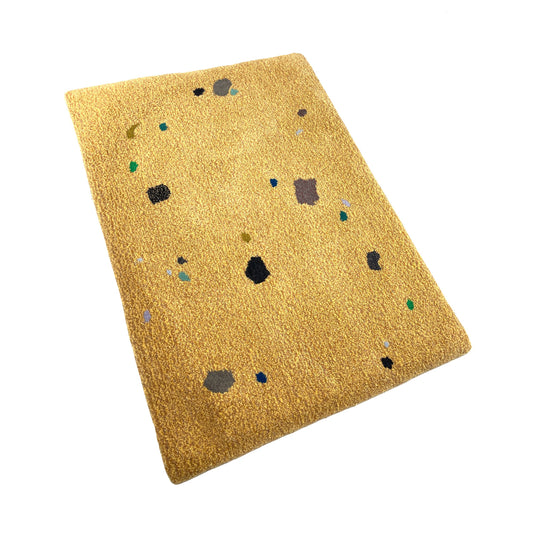 'Seaglass' Hand tufted cream and sandy yellow medium tufted rug